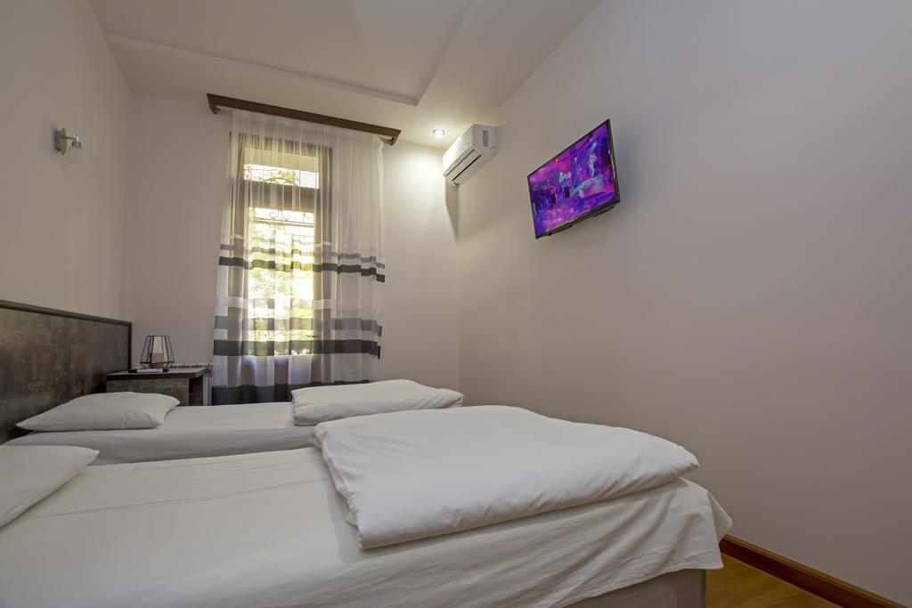 Yerevan Hostel Buitenkant foto