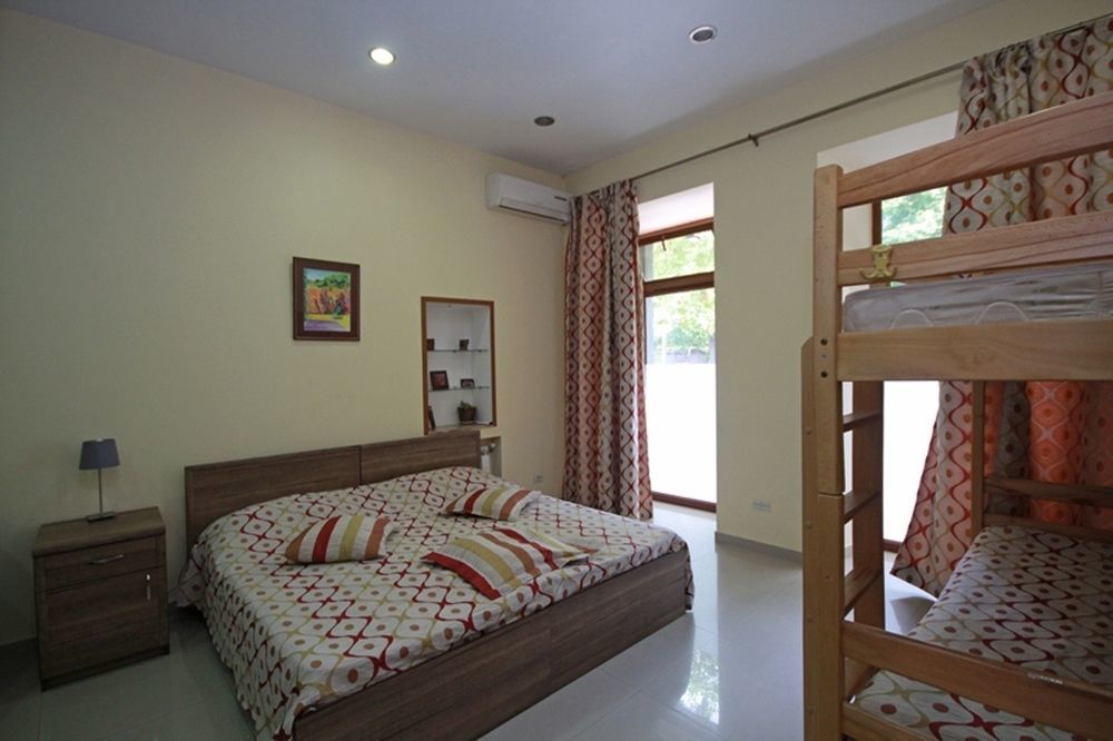 Yerevan Hostel Buitenkant foto